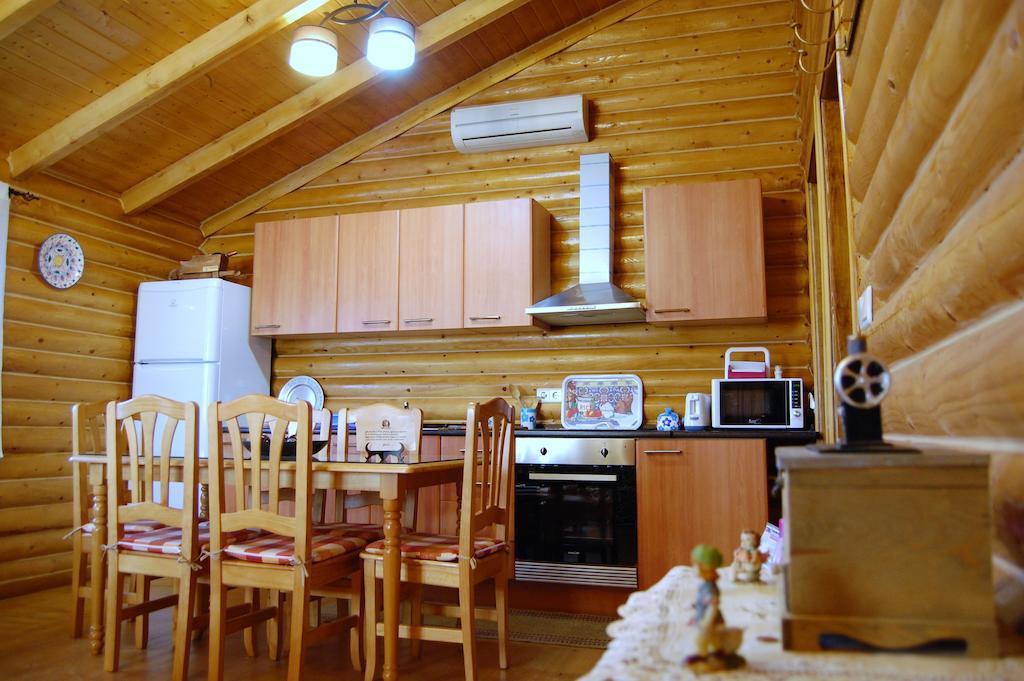 Casas Rurales Villa Pereza Casas De Los Pinos Εξωτερικό φωτογραφία